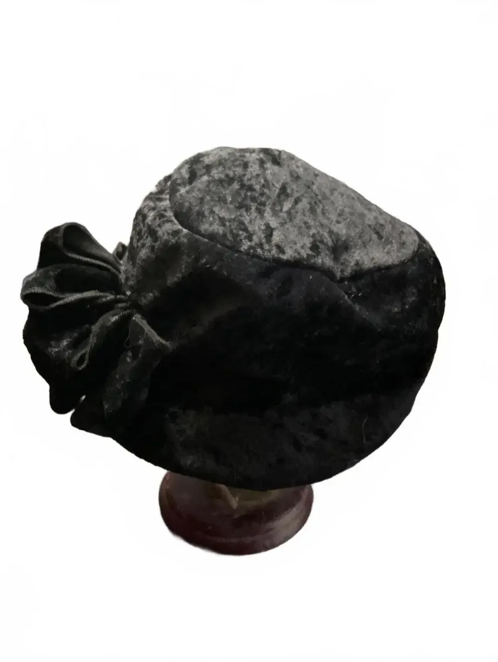 Vintage Elegant Black Velvet Women's Hat with Bow Accent
